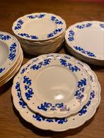 Platte, diepe en dessertbordjes Eikenblad Boch, Antiek en Kunst, Ophalen of Verzenden