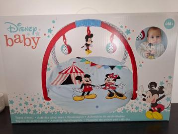 Speeltapijt Mickey & Minnie (NIEUW) beschikbaar voor biedingen
