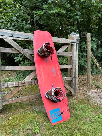 North Gambler Kitesurf/wakeboard  Plank, Enlèvement, Utilisé, Planche