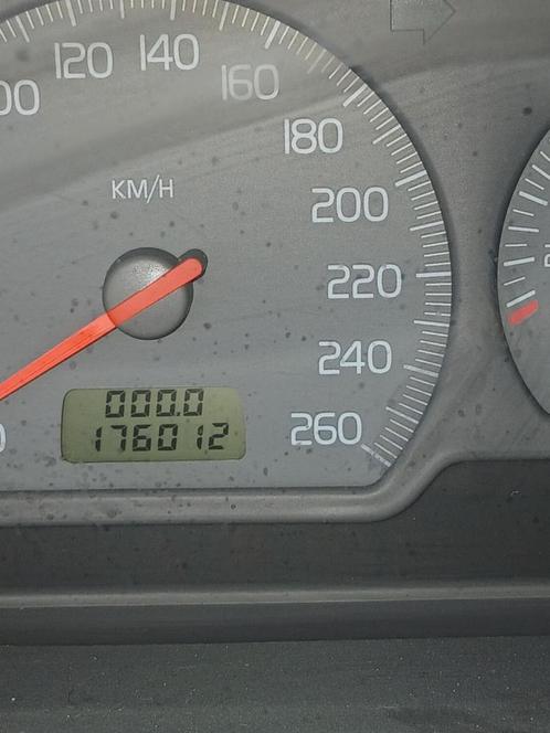 Deux volvo s40 1.8 essence boîte automatique, Auto's, Volvo, Particulier, S40, Benzine, Automaat, Overige bekleding, Ophalen