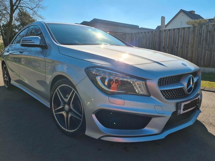 Mercedes cla diesel euro6 AMG pack met maar 78000 km's., Auto's, Mercedes-Benz, Bedrijf, CLA, ABS, Achteruitrijcamera, Airbags
