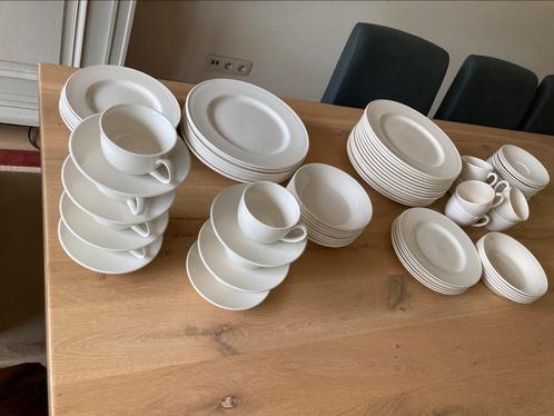 Royal Stafford Parelcrème, Antiek en Kunst, Antiek | Servies compleet, Ophalen