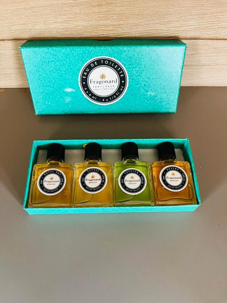 Fragonard Grasse Mini Eau de Toilette Set 4 stuks, Verzamelen, Parfumverzamelingen, Nieuw, Miniatuur, Gevuld, Ophalen of Verzenden