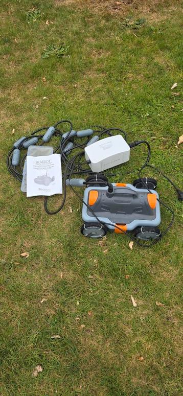 Drakbot zwembad reiniger 220 volt beschikbaar voor biedingen