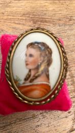 Broche in porselein Limoges france, Ophalen of Verzenden, Zo goed als nieuw