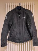 Moto vest richa, Motoren, Ophalen