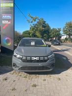 Dacia Sandero 11.000 km met trekhaak, zo goed als nieuw!, Auto's, Voorwielaandrijving, Euro 6, Particulier, Zilver of Grijs