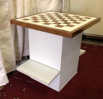 Origineel design schaakbord tafeltje met koper