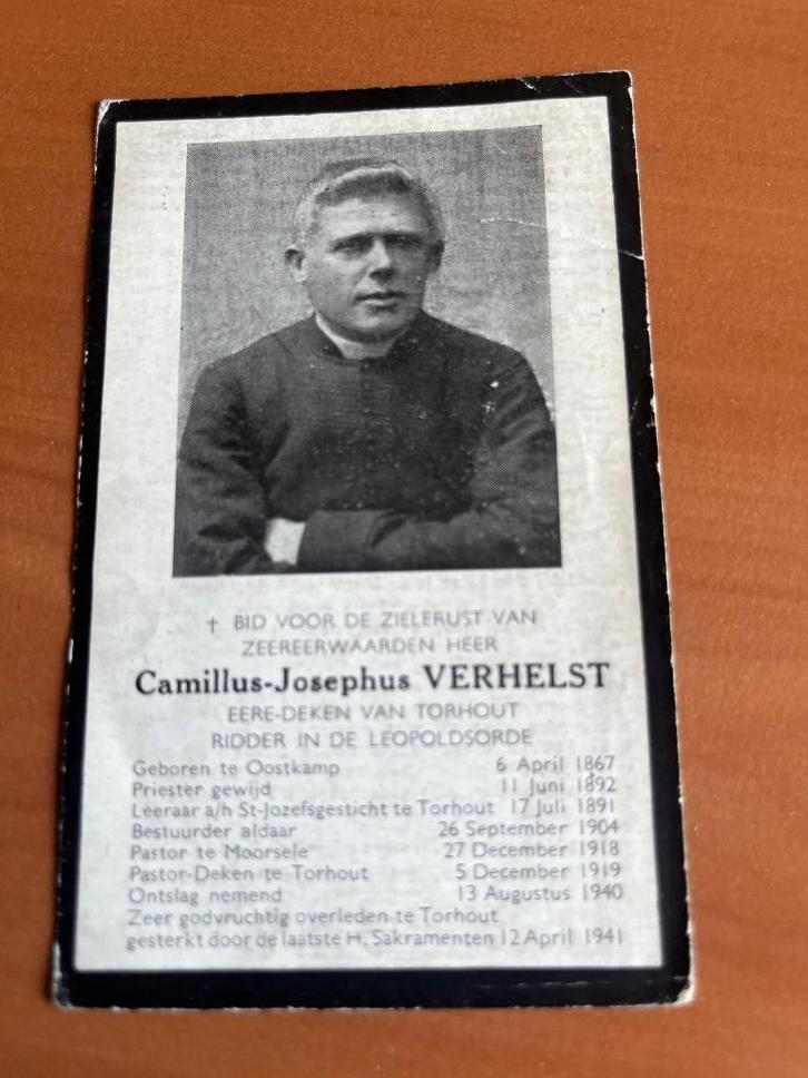 Rouwkaart pastoor C. Verhelst  Oostkamp 1867 + Torhout 1941, Verzamelen, Bidprentjes en Rouwkaarten, Rouwkaart, Verzenden