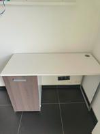 Bureau voor tienerkamer, Ophalen, Zo goed als nieuw, Bureau