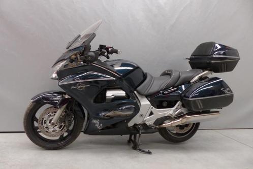 ST1300A accidentée premier proprio, Motoren, Motoren | Honda, Bedrijf, Toermotor, meer dan 35 kW, 4 cilinders, Ophalen