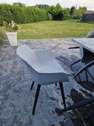 Tuinstoelen  design  4 stoelen beschikbaar voor biedingen