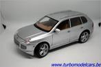 Porsche Cayenne Turbo 1/18 Maisto, Verzenden, Zo goed als nieuw, Auto, Maisto