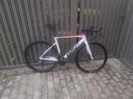 BMC TEAMMACHINE SLR01  DISC THREE (Force AXS HRD), Fietsen en Brommers, Gebruikt, Meer dan 20 versnellingen, 53 tot 57 cm, Ophalen
