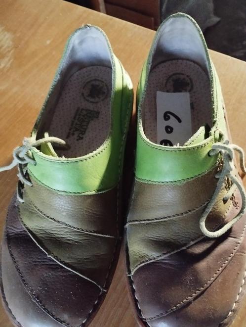 chaussures El Naturalista, Kleding | Dames, Schoenen, Zo goed als nieuw, Schoenen met lage hakken, Groen, Ophalen of Verzenden