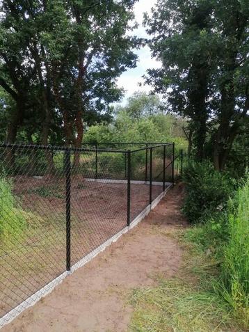 Draadomheining / Tennisdraad 1m50 hoog – 20 meter – beschikbaar voor biedingen