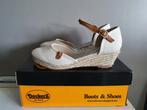 Nieuwe schoenen van Dockers maat 39, Beige, Nieuw, Ophalen of Verzenden, Dockers