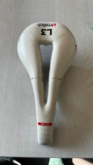 Selle Italia L3 Gel flow  beschikbaar voor biedingen