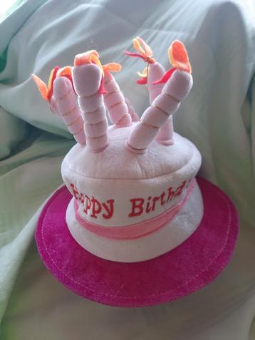 Chapeau anniversaire neuf  beschikbaar voor biedingen
