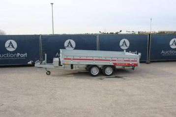 Veiling: Aanhangwagens en Machinetransporters beschikbaar voor biedingen