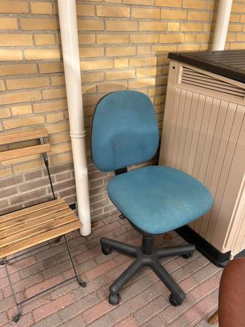 Gratis ophalen, bureaustoel beschikbaar voor biedingen