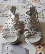 Mooi afgewerkte meisjes schoenen maat 31, zo goed als nieuw., Ophalen, Zo goed als nieuw, Schoenen