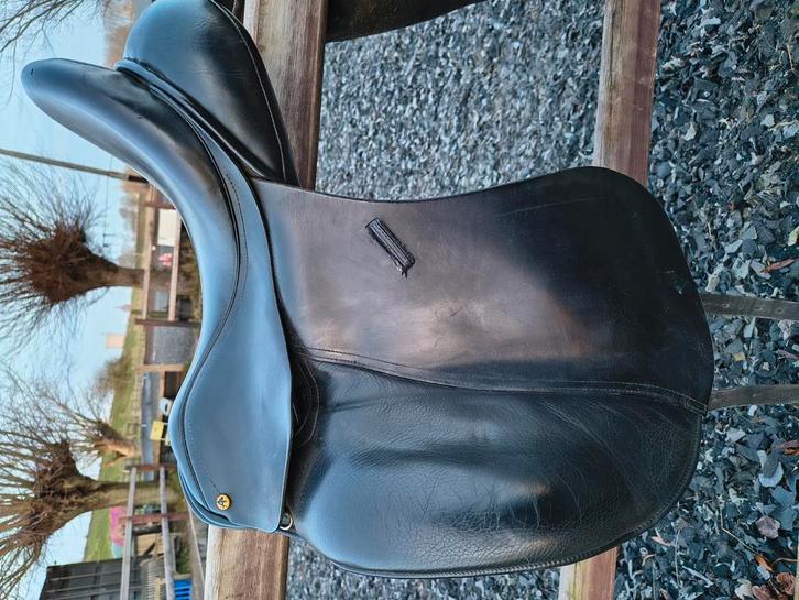 Anatomica, Icon Isabelle Werth, Bates innova, Animaux & Accessoires, Chevaux & Poneys | Selles, Comme neuf, Dressage, Enlèvement ou Envoi