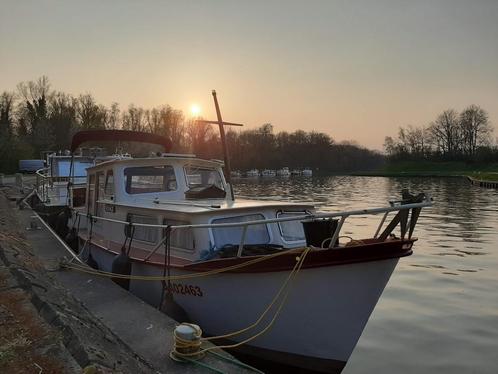 Stalen motorboot te koop, Watersport en Boten, Motorboten en Motorjachten, Gebruikt, Staal, 9 tot 12 meter, Diesel, Binnenboordmotor