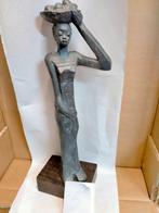 Tinnen beeld , gemaakt in congo, Antiek en Kunst, Kunst | Beelden en Houtsnijwerken, Ophalen