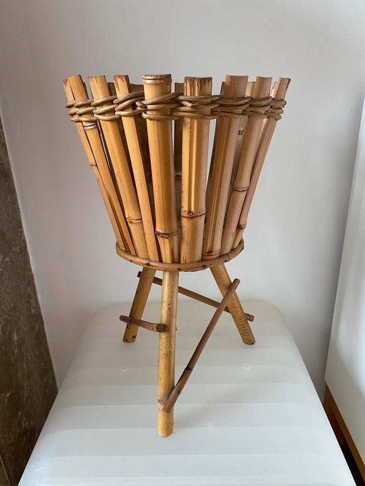 Porte plante vintage en bambou  et rotin, Jardin & Terrasse, Bacs à fleurs & Jardinières, Comme neuf, Enlèvement ou Envoi