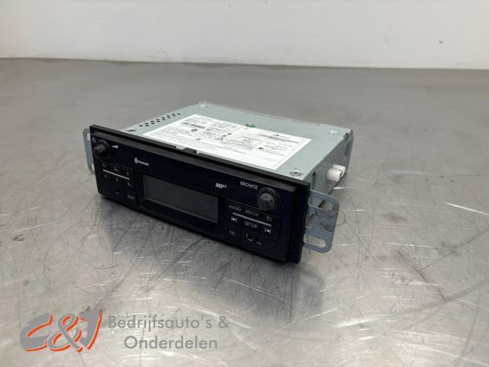 Radio d'un Renault Master, Autos : Pièces & Accessoires, Électronique & Câbles, Renault, Utilisé, 3 mois de garantie, Enlèvement ou Envoi