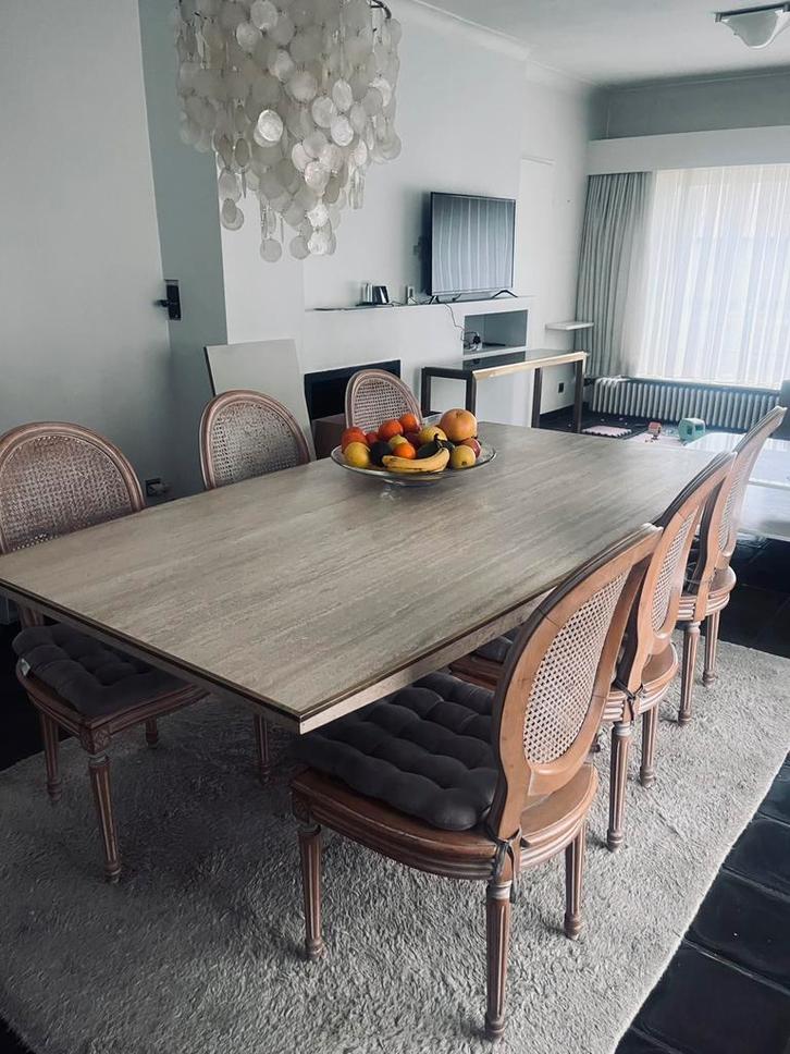 Table à manger en marbre travertin véritable, Maison & Meubles, Tables | Tables à manger, Comme neuf, Enlèvement