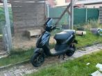 Piaggio Zip A klasse 2 Takt, Fietsen en Brommers, Ophalen, Piaggio, Zo goed als nieuw, Benzine