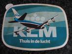 Vintage Sticker KLM Thuis in de lucht , Verzamelen, Luchtvaart en Vliegtuigspotten, Ophalen of Verzenden, Nieuw, Kaart, Foto of Prent
