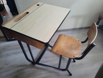 Schoolbank met aanhangende stoel, Kinderen en Baby's, Ophalen, Gebruikt, Tafel(s) en Stoel(en)