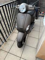 BTC Riva scooter, Fietsen en Brommers, Ophalen, Zo goed als nieuw