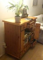 Belle armoire en bois massif de 87 cm de large, 92 de haut e, Enlèvement