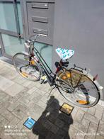 Damesfiets te koop met kapot achterlicht, Fietsen en Brommers, Ophalen