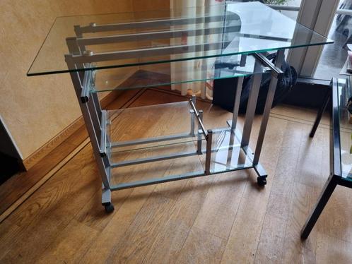 Computertafel, Huis en Inrichting, Bureaus, Zo goed als nieuw, Bureau, Met wielen, Ophalen