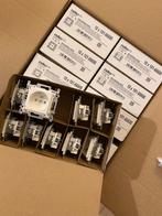 Prises de courant, disponible aussi interrupteurs et plaques, Enlèvement, Neuf