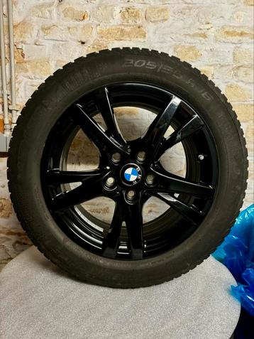 Kit Roues Hiver BMW 16’ F40/F44 disponible aux enchères