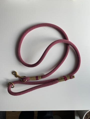 leiband / hond / rood / 130cm beschikbaar voor biedingen