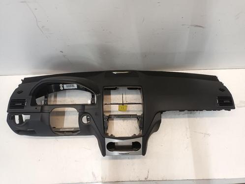 DASHBOARD Mercedes-Benz C (W204) (01-2007/03-2014), Auto-onderdelen, Dashboard en Schakelaars, Mercedes-Benz, Gebruikt