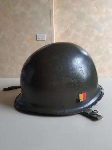 Casque de l'armée belge 1971