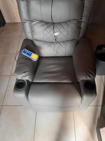  club zetel kunstleder beschikbaar voor biedingen