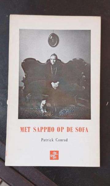 Patrick Conrad  Met Sappho op de sofa Raoul van den Boom  beschikbaar voor biedingen