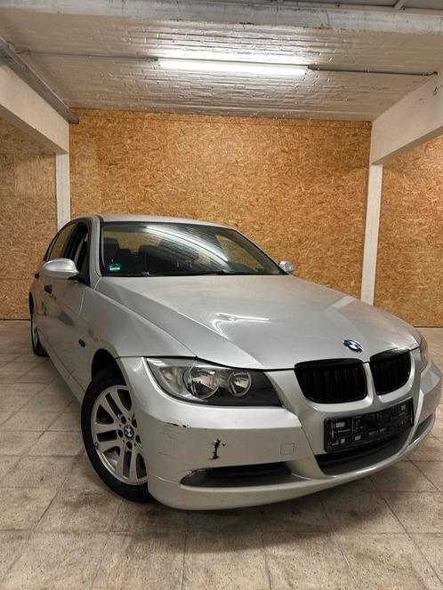 Bmw e90 benzine in zeer goede staat, zo meenemen, Auto's, BMW, Particulier, 3 Reeks, ABS, Airbags, Airconditioning, Bluetooth