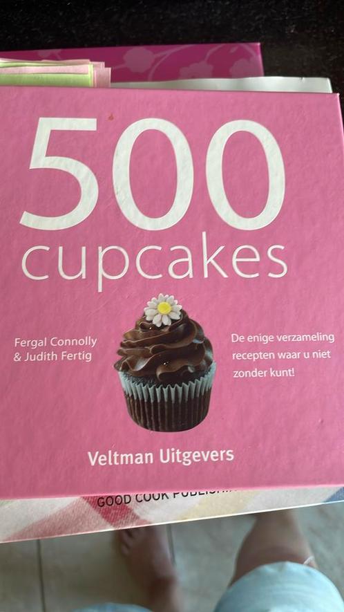 Fergal Connolly - 500 cupcakes, Boeken, Kookboeken, Zo goed als nieuw, Ophalen of Verzenden