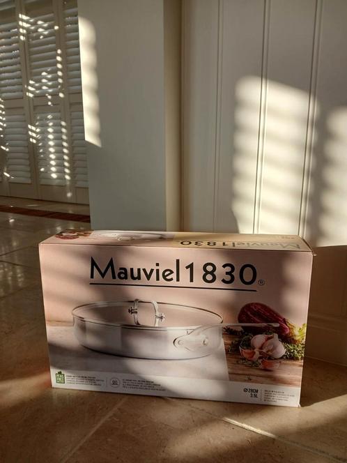 Stoofpan Mauviel 1830 _ nieuw in verpakking, Huis en Inrichting, Keuken | Potten en Pannen, Nieuw, Ophalen of Verzenden
