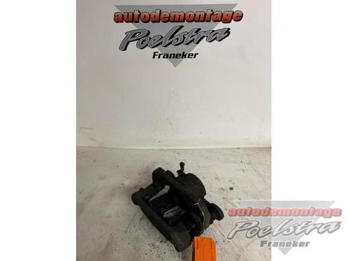 Remklauw (Tang) rechts-voor van een BMW 1-Serie, Auto-onderdelen, Remmen en Aandrijving, BMW, Gebruikt, 3 maanden garantie, Ophalen of Verzenden